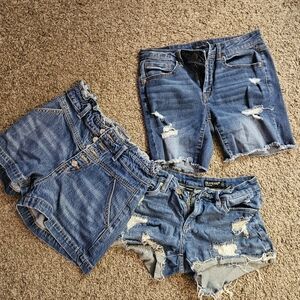 Set Of 3 Denim Women Shorts